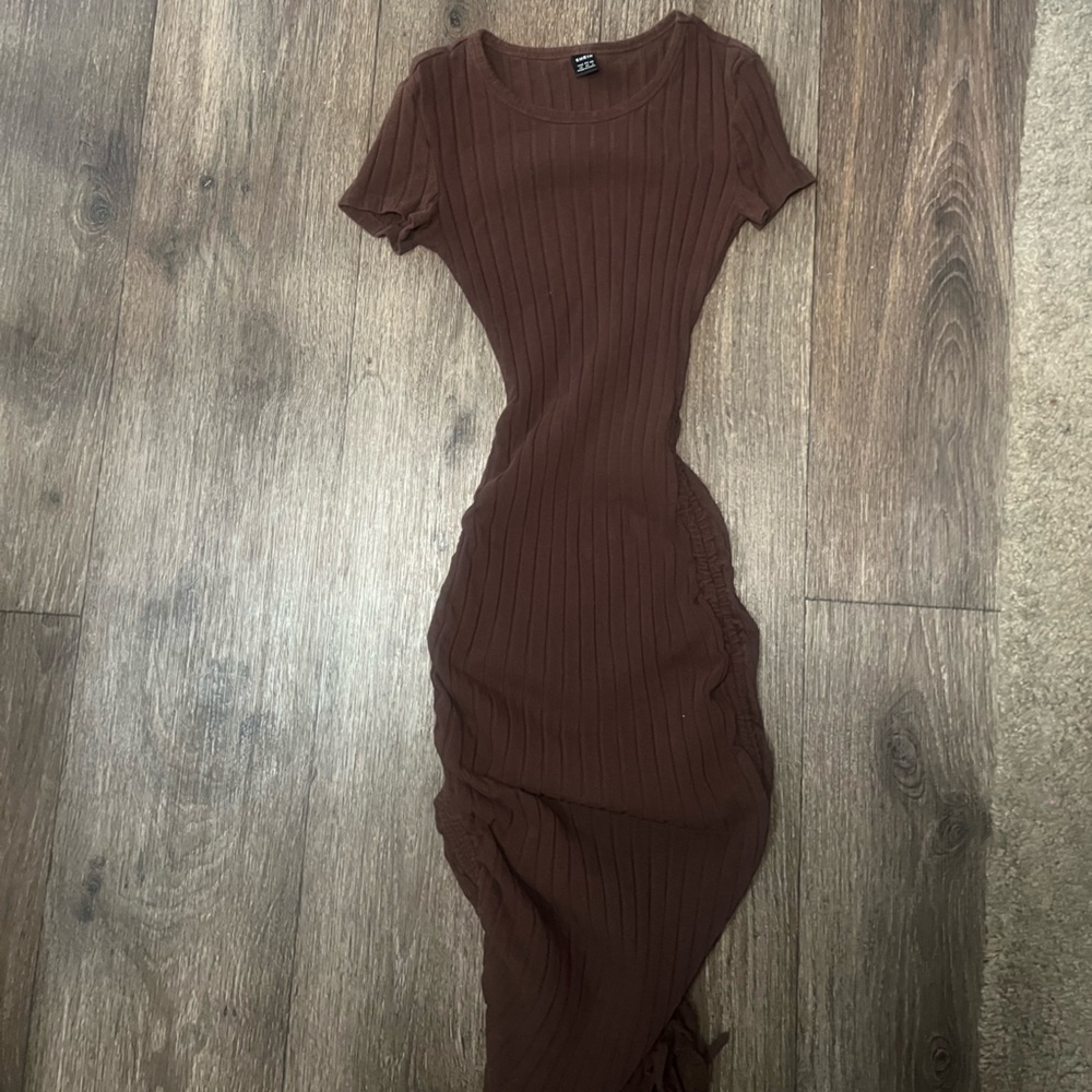 Brown ribbed long dress
